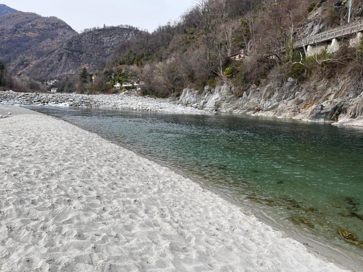 Blue River Losone Kültér fotó