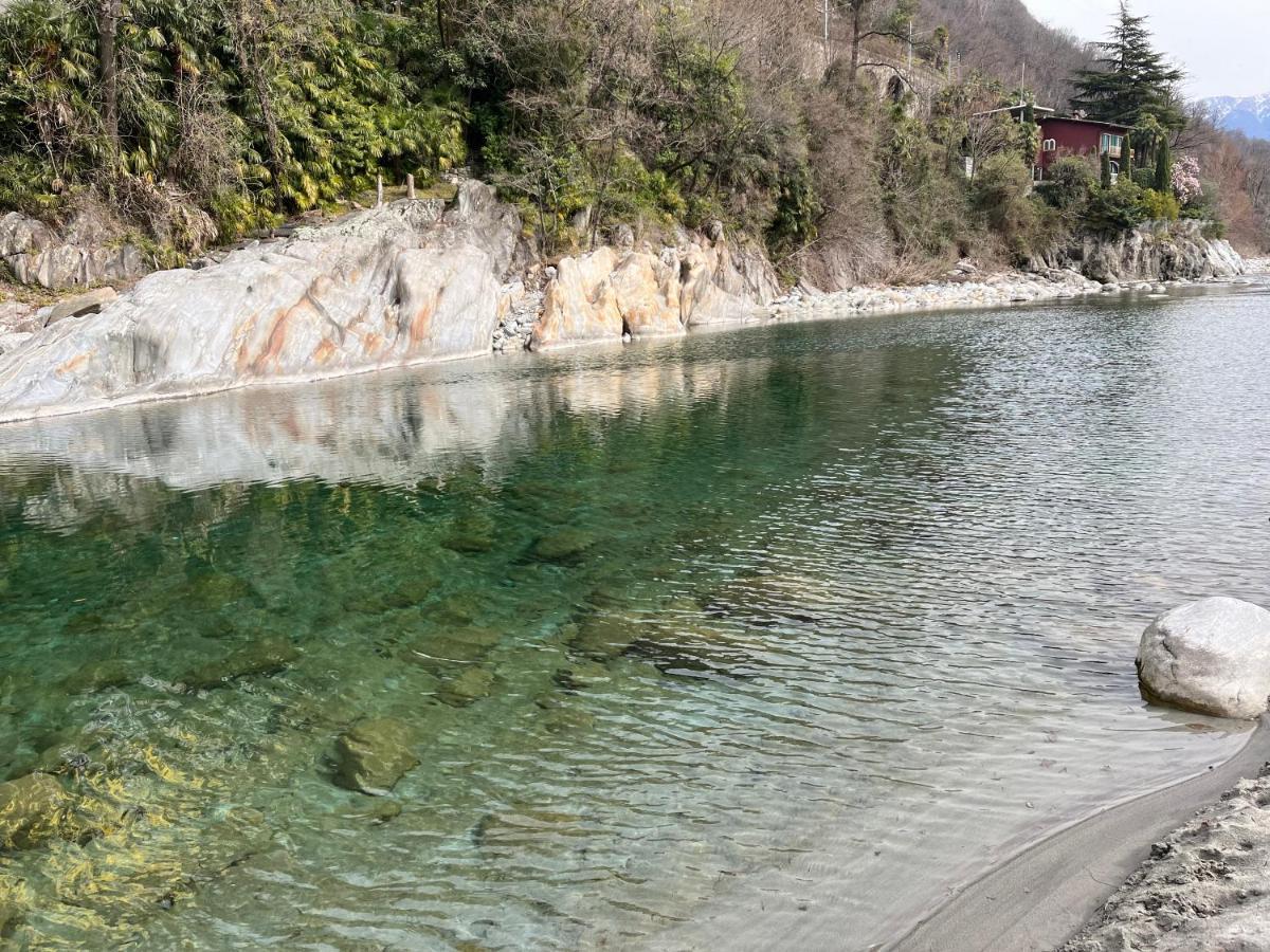 Blue River Losone Kültér fotó